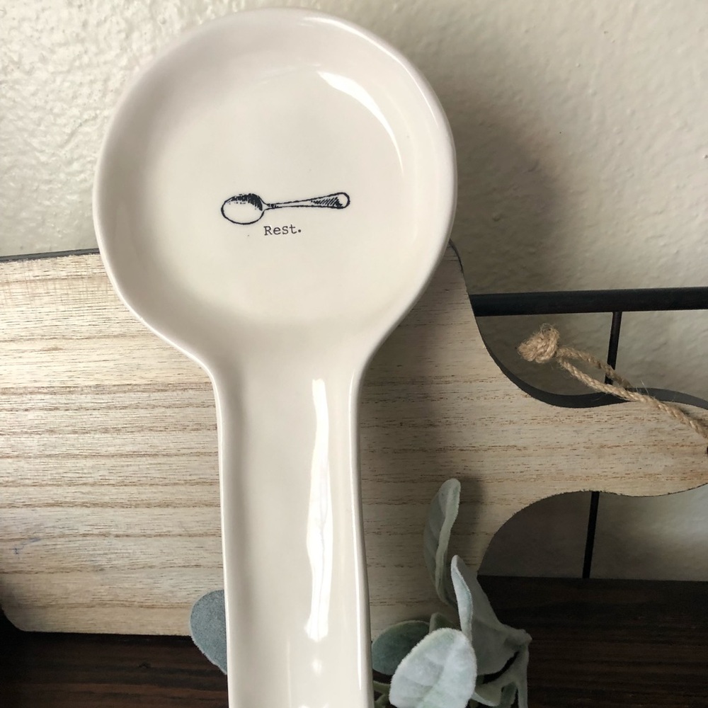 Spoon rest